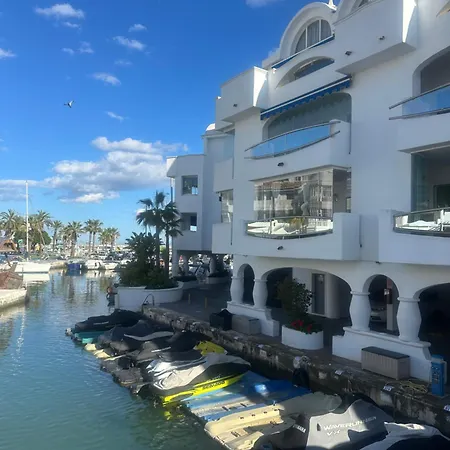 Lujoso Atico Duplex En Puerto Marina