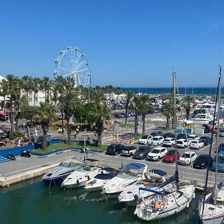 Apartment Lujoso Atico Duplex En Puerto Marina Benalmadena