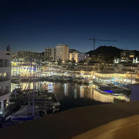 Apartment Lujoso Atico Duplex En Puerto Marina