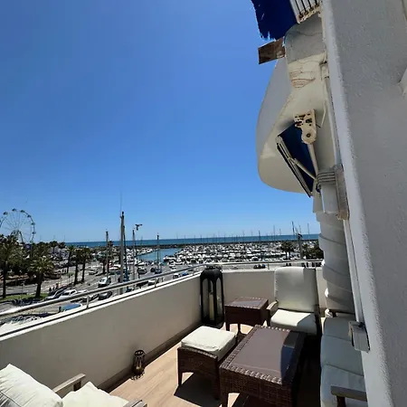 Lujoso Atico Duplex En Puerto Marina Apartment