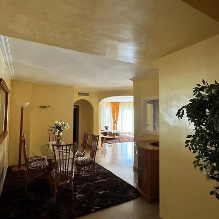 Lujoso Atico Duplex En Puerto Marina