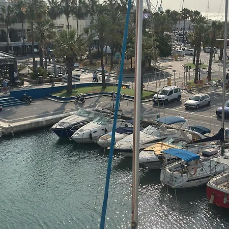 Lujoso Atico Duplex En Puerto Marina *